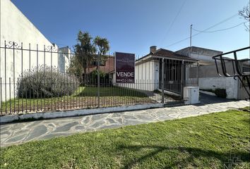 Casa en  Calle Matheu 4402-4450, Mar Del Plata, General Pueyrredón, B7602, Provincia De Buenos Aires, Arg