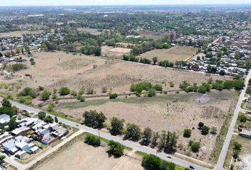 Terrenos en  Los Hornos, Partido De La Plata