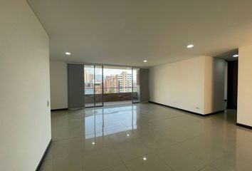 Apartamento en  Castropol, Medellín