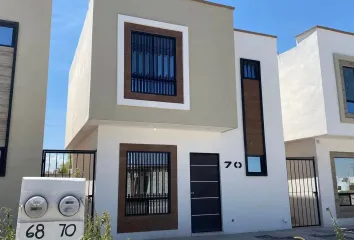 Casa en fraccionamiento en  Calle Huerto La Joya, Torreón, Coahuila De Zaragoza, 27073, Mex