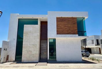 Casa en fraccionamiento en  Boulevard Carlos López Sosa, Fraccionamiento San Agustín, Torreón, Coahuila De Zaragoza, 27013, Mex