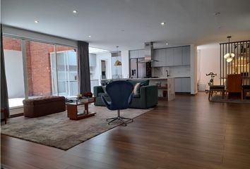 Apartamento en  Santa Barbara Norte, Bogotá