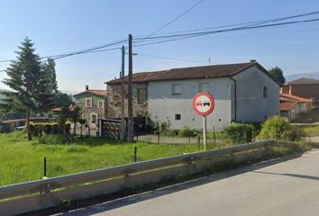 Chalet en  Las Caldas, Asturias