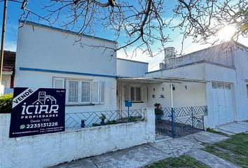 Casa en  Barrio El Martillo, Mar Del Plata