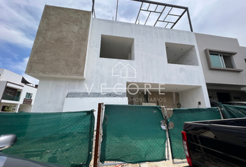 Casa en  Calle Jardines De Almudaina, Valle Imperial, Zapopan, Jalisco, 45134, Mex