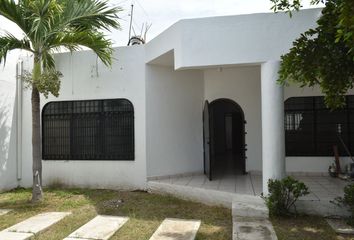 Casa en  Calle Panamá 9, Nuevo Miramar, Manzanillo, Colima, 28868, Mex