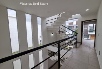 Casa en  Circuito Del Imperio Galo P, Valle Imperial, Zapopan, Jalisco, 45134, Mex