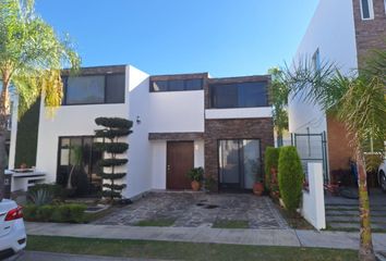 Casa en  Bosques De Santa Anita, Tlajomulco De Zúñiga