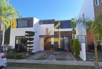 Casa en  Bosques De Santa Anita, Tlajomulco De Zúñiga