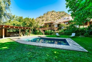 Casa en  Lo Barnechea, Provincia De Santiago