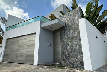 Casa en  Calle 16, Las Águilas, José María Iturralde, Mérida, Yucatán, 97134, Mex