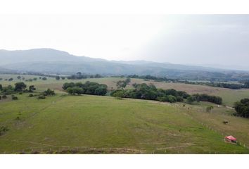 Villa-Quinta en  Paratebueno, Cundinamarca