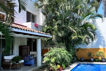 Casa en  Junto Al Rio, Cuernavaca, Morelos