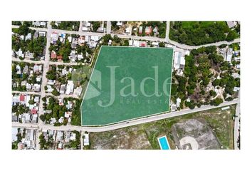 Lote de Terreno en  Calle 16, Lázaro Cárdenas, Champotón, Campeche, 24400, Mex