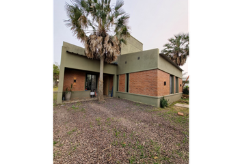 Casa en  Barranqueras, Chaco