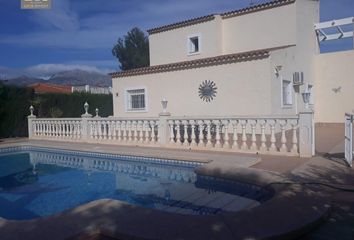 Chalet en  La Nucia, Alicante Provincia