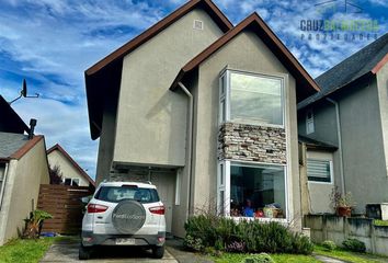 Casa en  Puerto Varas, Llanquihue