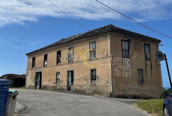 Chalet en  Luarca, Asturias