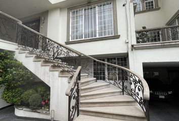 Casa en condominio en  Paseo De Los Laureles 181-205, Bosques De Las Lomas, Cuajimalpa De Morelos, Ciudad De México, 05120, Mex