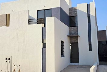 Casa en  28989, Ciudad De Villa De Álvarez, Colima, Mex