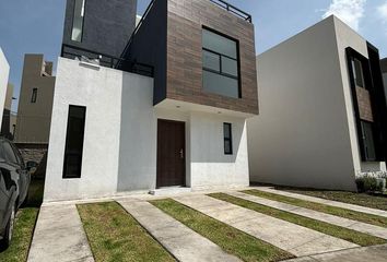 Casa en  De La Crespa, Toluca