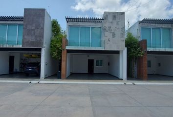 Casa en condominio en  Calle San Román, San Joaquín, Ciudad Del Carmen Centro, Carmen, Campeche, 24157, Mex