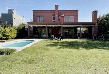 Casa en  Villa Nueva, Partido De Tigre