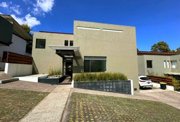 Casa en  Avándaro, Valle De Bravo