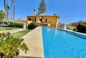 Chalet en  Alhaurin De La Torre, Málaga Provincia