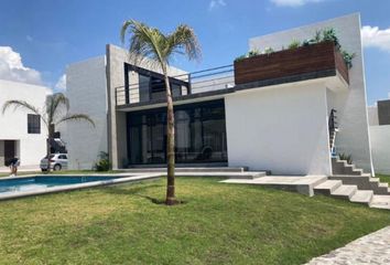 Casa en  Campestre San Isidro, Santiago De Querétaro, Municipio De Querétaro