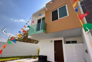 Casa en condominio en  Boulevard La Rua, San Agustín, Tlajomulco De Zúñiga, Jalisco, 45645, Mex