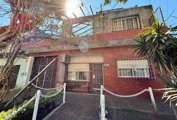 Casa en  Calle Lobos 802, Avellaneda, Provincia De Buenos Aires, Arg