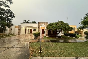 Casa en condominio en  Avenida Las Fincas, Temozón Norte, Mérida, Yucatán, 97302, Mex