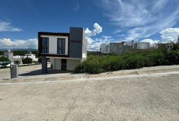 Lote de Terreno en  Calle El Valle, Fraccionamiento Lomas Verdes, Tuxtla Gutiérrez, Chiapas, 29066, Mex