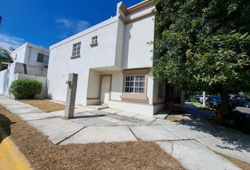 Casa en  Calle Bosques Del Poniente, Bosques Del Poniente, Ciudad Santa Catarina, Santa Catarina, Nuevo León, 66362, Mex