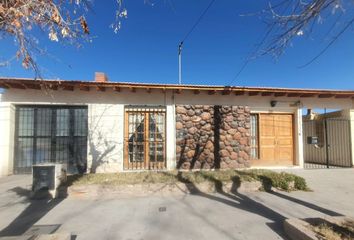 Casa en  Luján De Cuyo, Mendoza