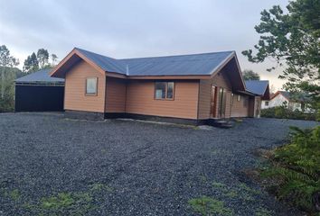 Casa en  Puerto Varas, Llanquihue