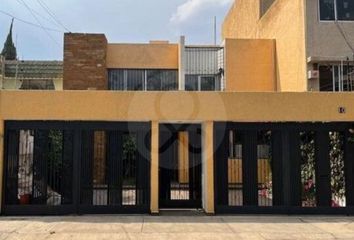 Casa en condominio en  Prado Coapa 3a Sección, Tlalpan, Cdmx