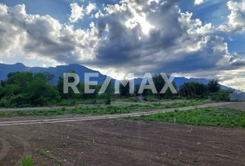 Lote de Terreno en  San Pedro El Álamo, Santiago, Nuevo León