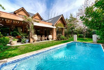 Casa en  Lo Barnechea, Provincia De Santiago