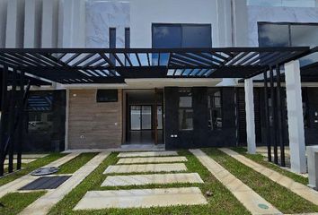 Casa en condominio en  Jardines Del Sur, Cancún