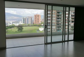 Apartamento en  Poblado, Medellín