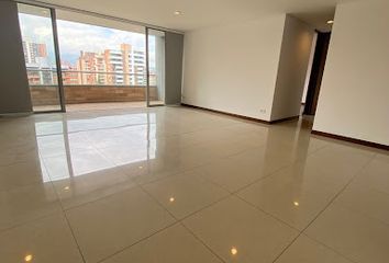 Apartamento en  Castropol, Medellín