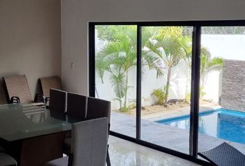 Casa en  Calle Aruba, Lagos Del Sol, Benito Juárez, Quintana Roo, 77567, Mex