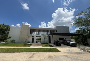 Casa en condominio en  Temozón Norte, Mérida, Yucatán, Mex