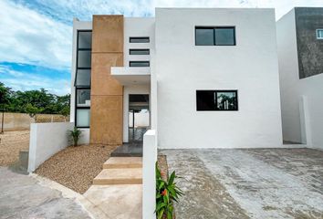 Casa en  Calle 21, Conkal, Yucatán, 97345, Mex