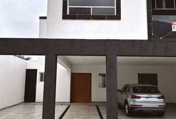 Casa en  Vía Los Encinos, Santa Anita, Monterrey, Nuevo León, 64990, Mex