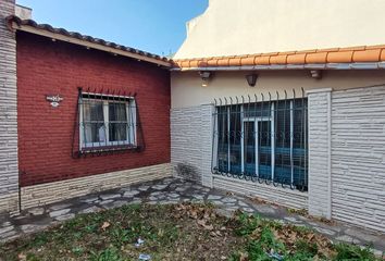 Casa en  Villa Luzuriaga, La Matanza