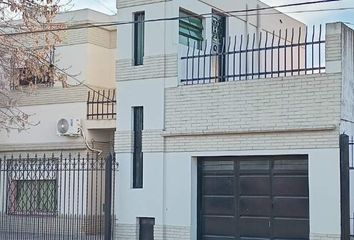 Casa en  Castelar, Partido De Morón