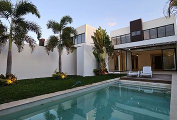 Casa en  Carretera A Temozón, X Canatún, Mérida, Yucatán, 97302, Mex